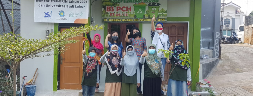 Peduli Lingkungan, Dosen Universitas Budi Luhur Kembangkan Bank Sampah di Puri Cinere