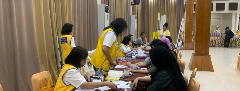 CSR Budi Luhur bersama Lions Clubs Indonesia & PMI Gelar Donor Darah