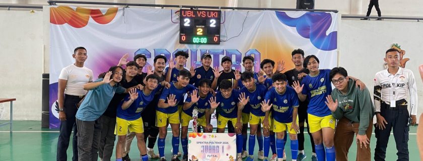 Tim Futsal Putra Raih Juara 1 di Kejuaraan Futsal Spectra Poltekip